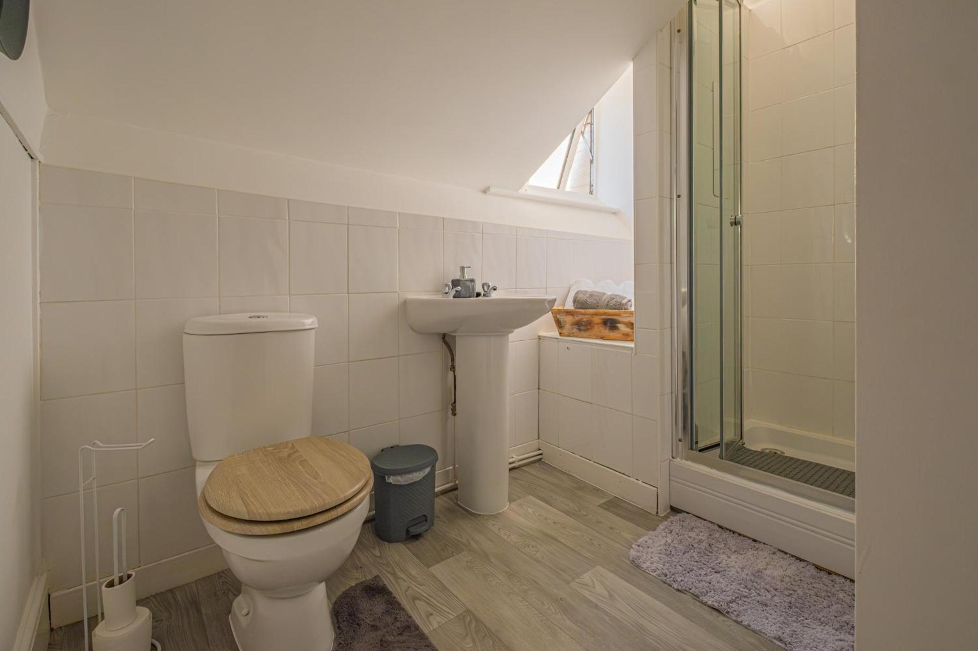 Castleview Coastal Comfort With 2 Parking Spaces Oystermouth Eksteriør bilde