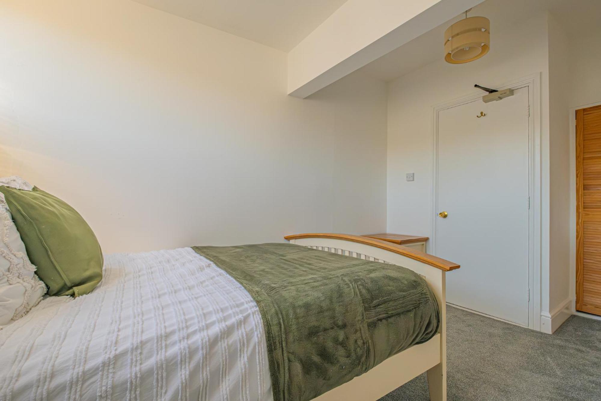 Castleview Coastal Comfort With 2 Parking Spaces Oystermouth Eksteriør bilde