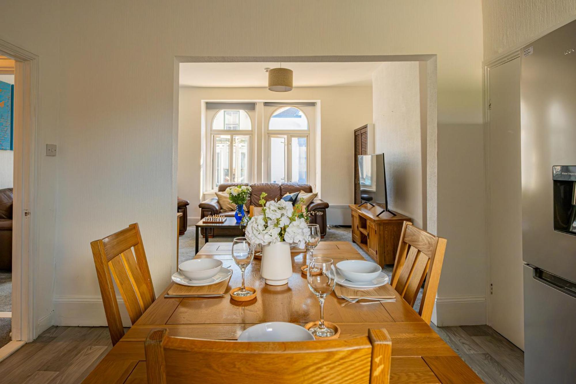 Castleview Coastal Comfort With 2 Parking Spaces Oystermouth Eksteriør bilde